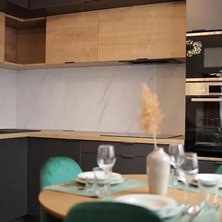 Beautiful And Stylish 2 Bedroom In The Center And In The Pedestrian Zone Bratislava