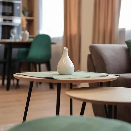 Beautiful And Stylish 2 Bedroom In The Center And In The Pedestrian Zone 公寓 *