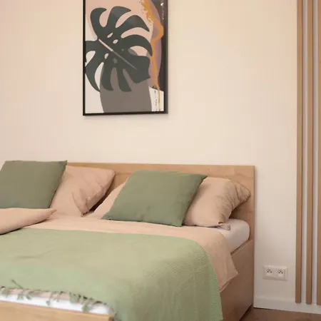 Daire Beautiful And Stylish 2 Bedroom In The Center And In The Pedestrian Zone *